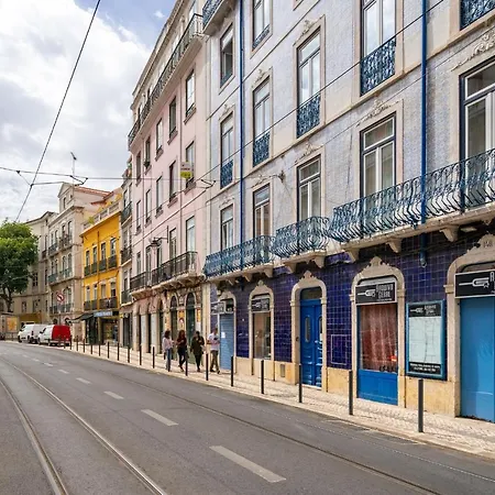 Apartament Whome Luxury In Prime Location W/ Ac, Lift & Private Patio Lizbona