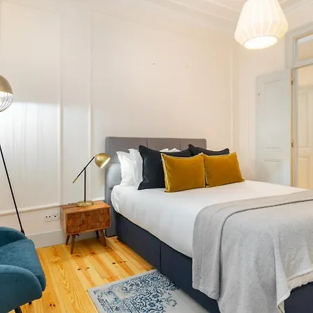 Whome Luxury In Prime Location W/ Ac, Lift & Private Patio *